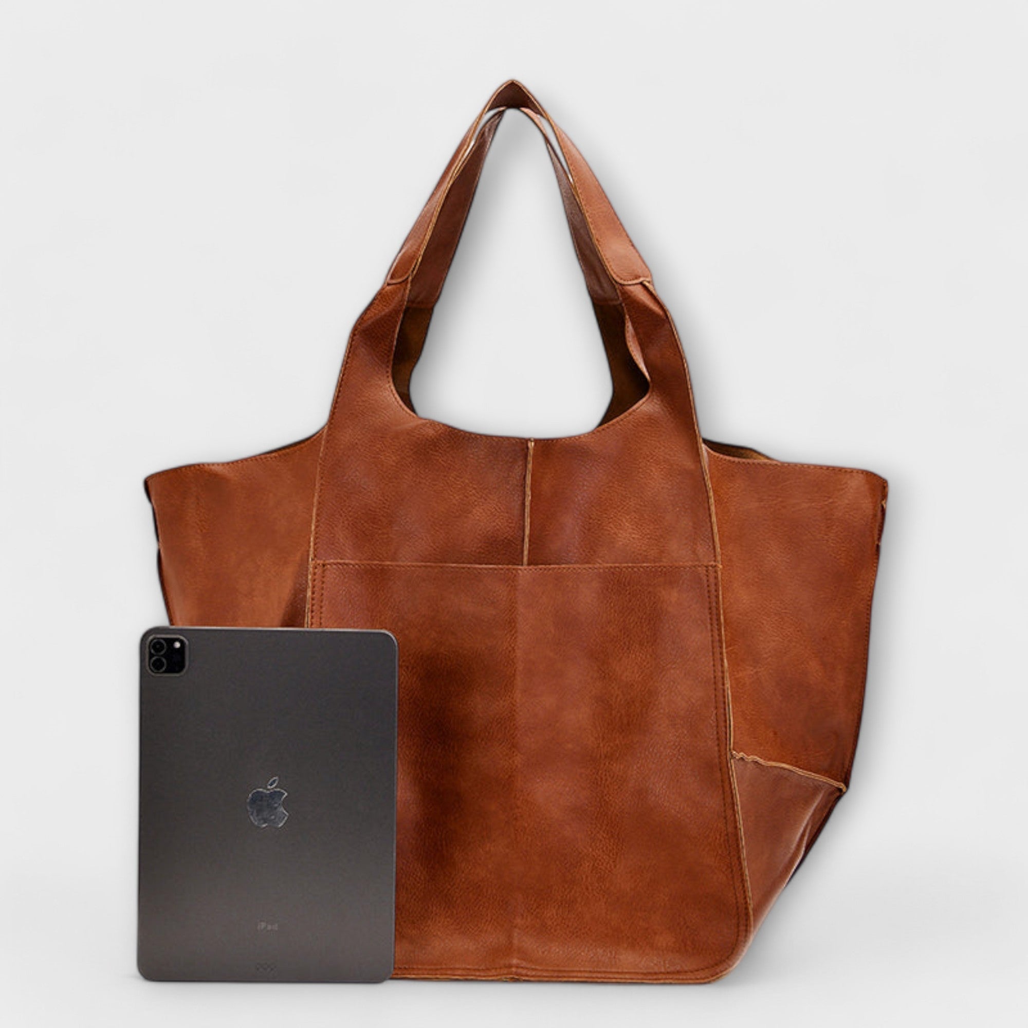 Lora. - Oversized Weekender Bag