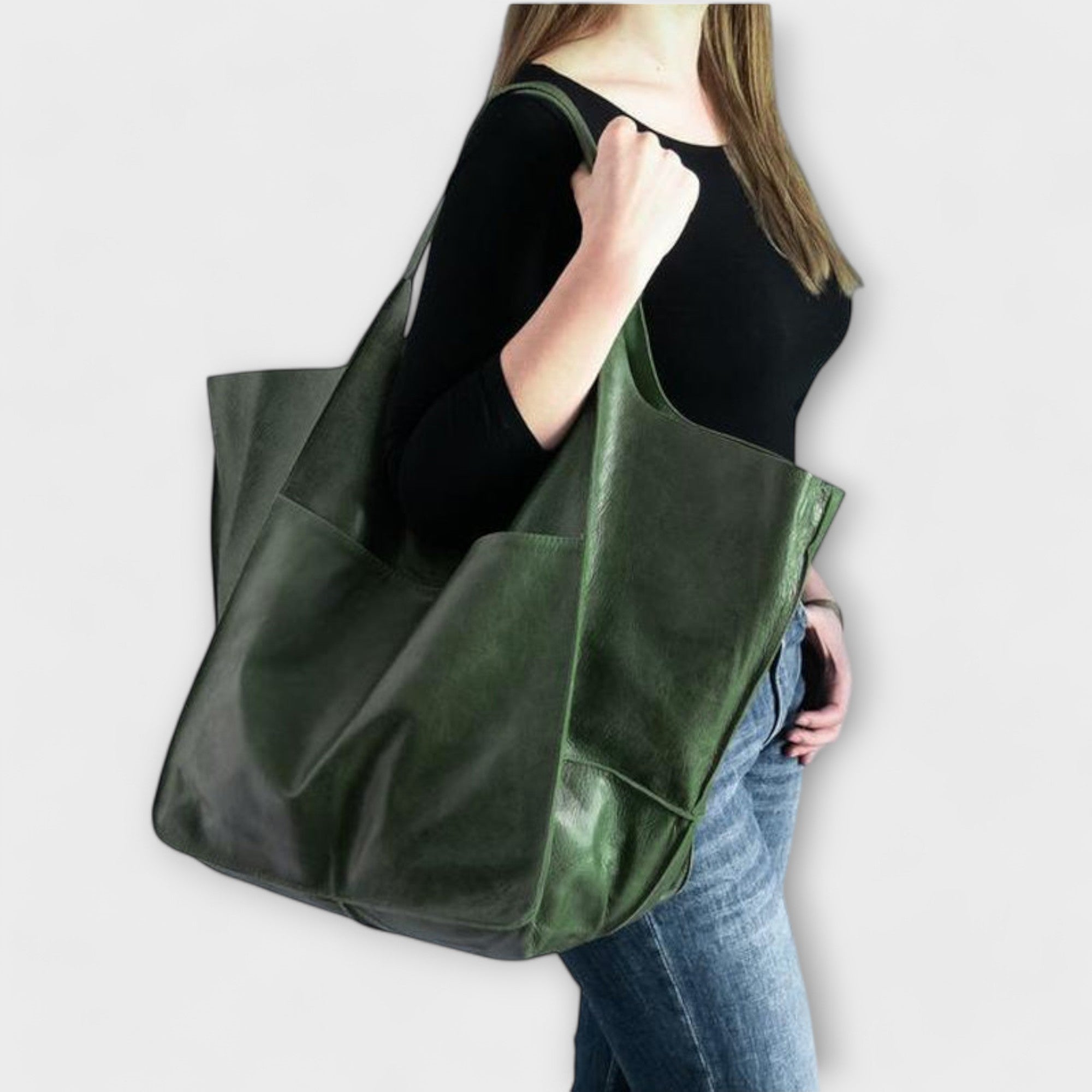 Lora. - Oversized Weekender Bag