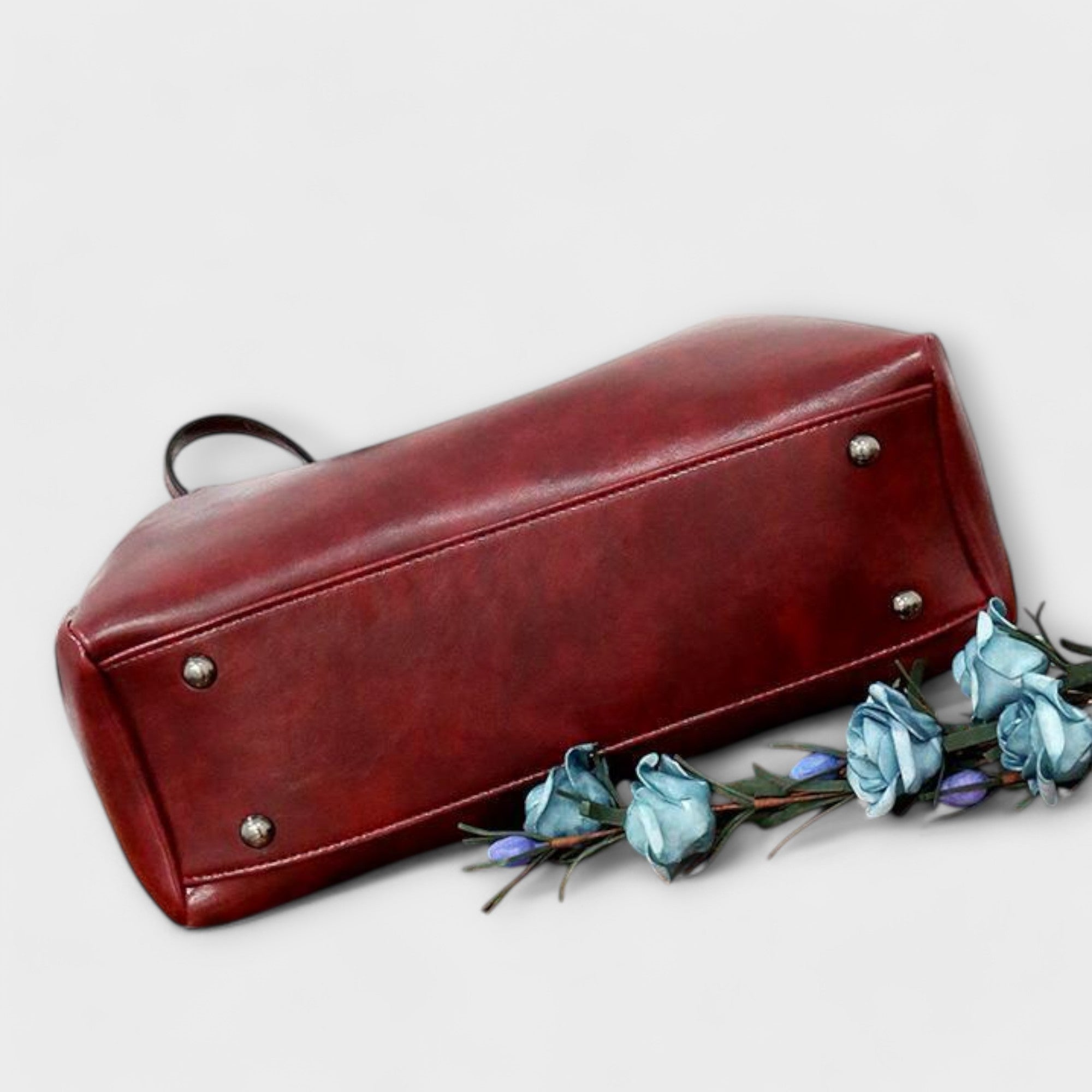 Lora. - 4-Piece Vintage Bag Set
