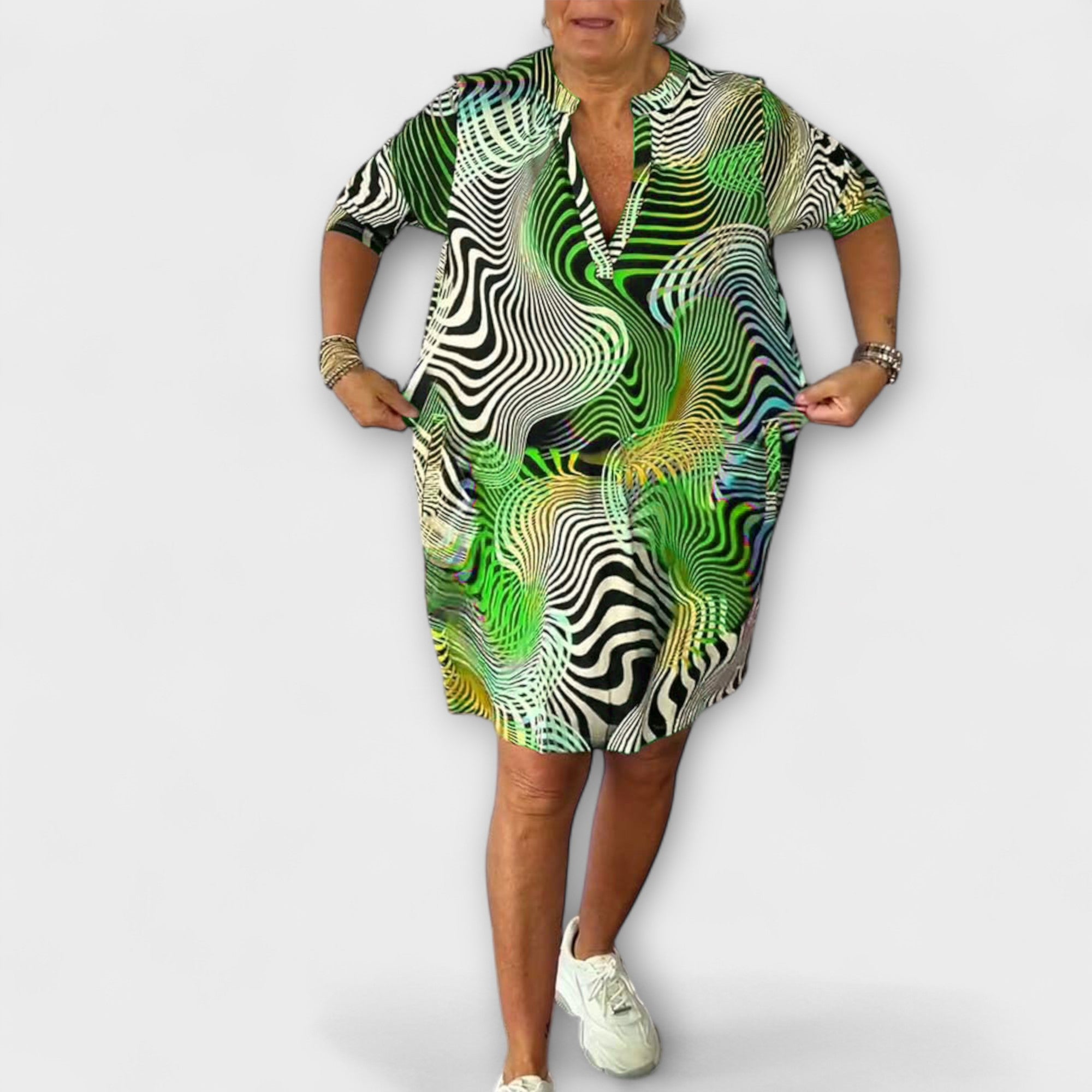 Liora - Colourful Dress with V-Neck and Elegant Draping