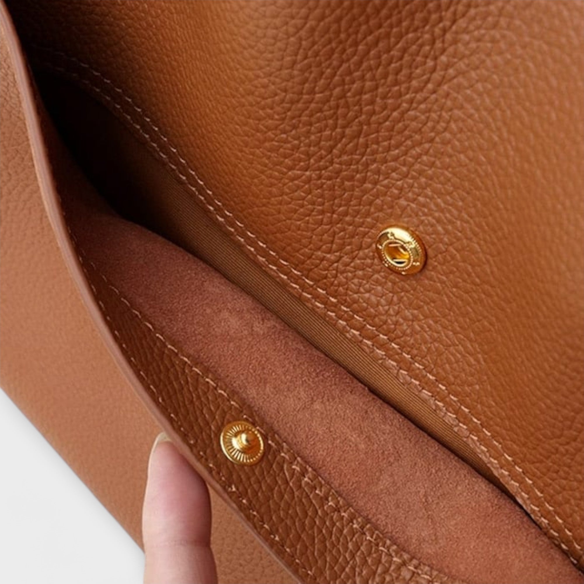 Lora. - Handcrafted Leather Bag