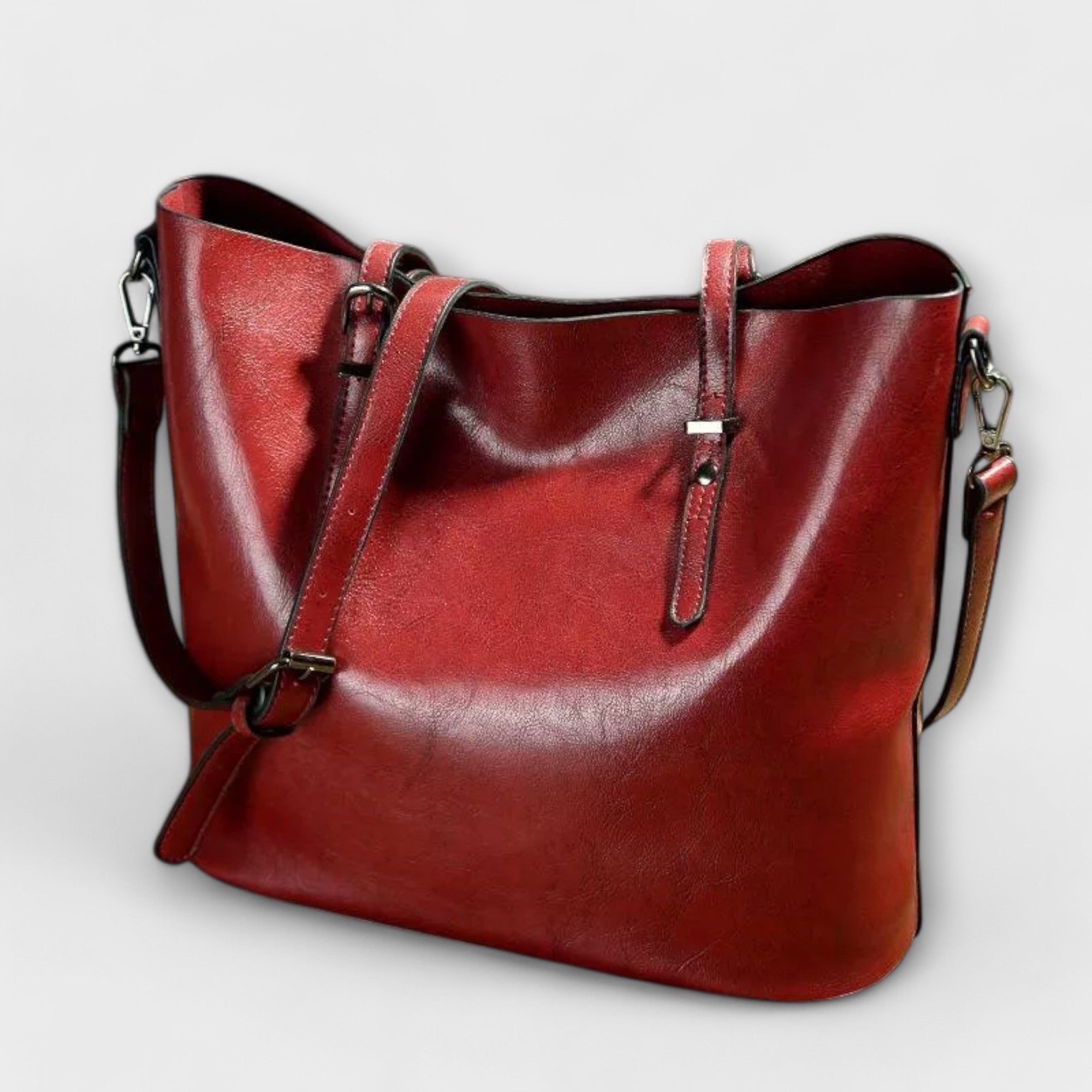 Lora. - Vintage Shoulder Bag