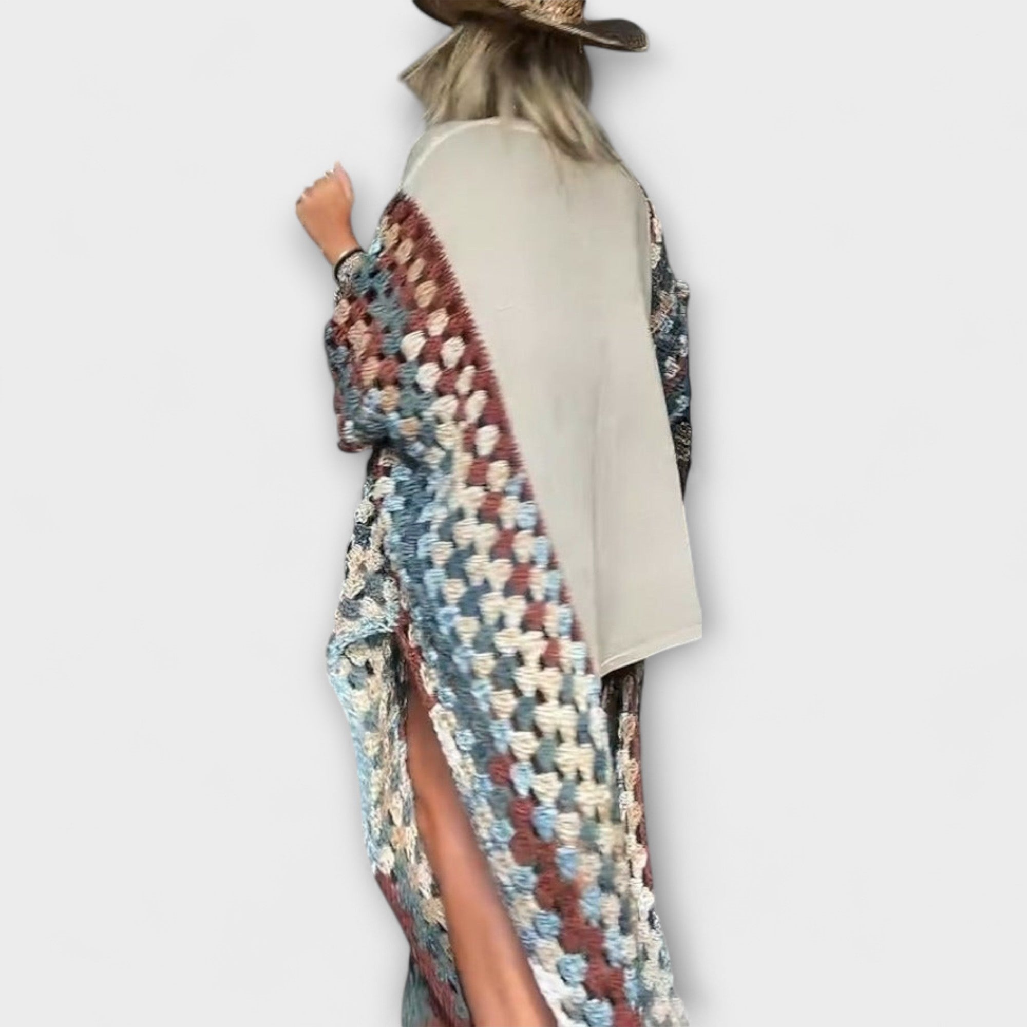 Molly - Cardina Crochet T-Shirt