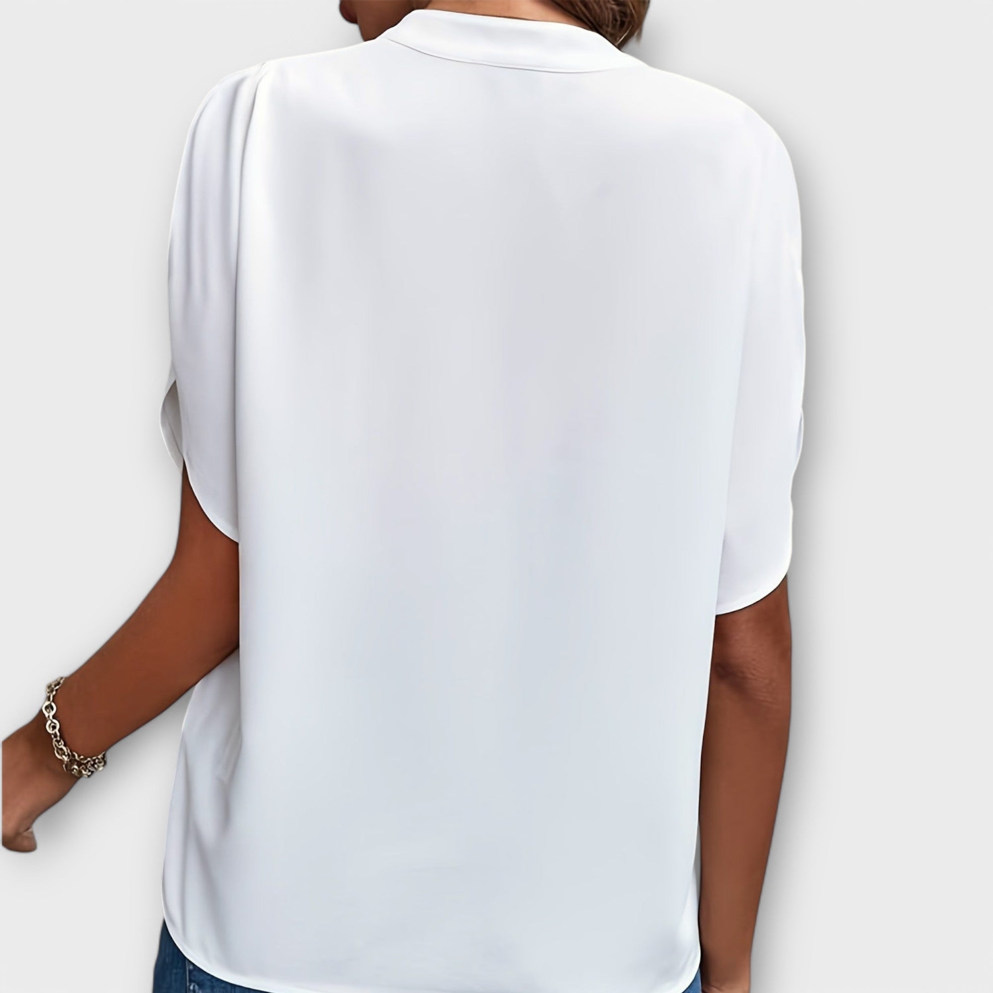 Vivi - Elegant, Lightweight Women's Blouse