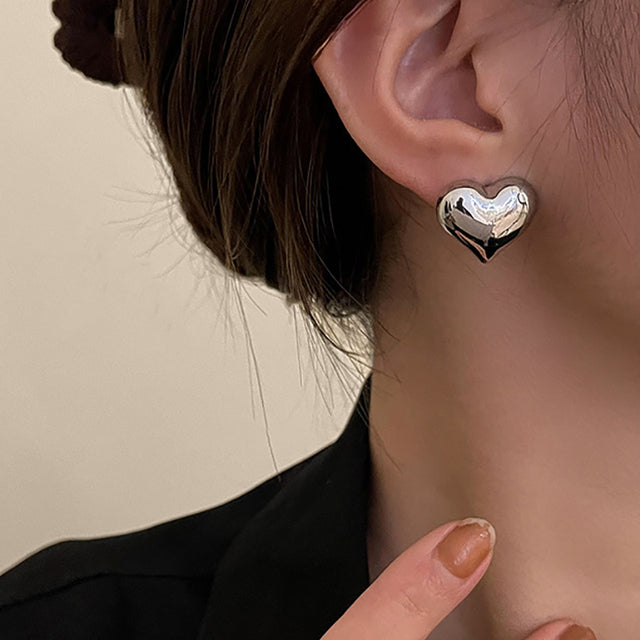 Elegant Heart-Shaped Earrings