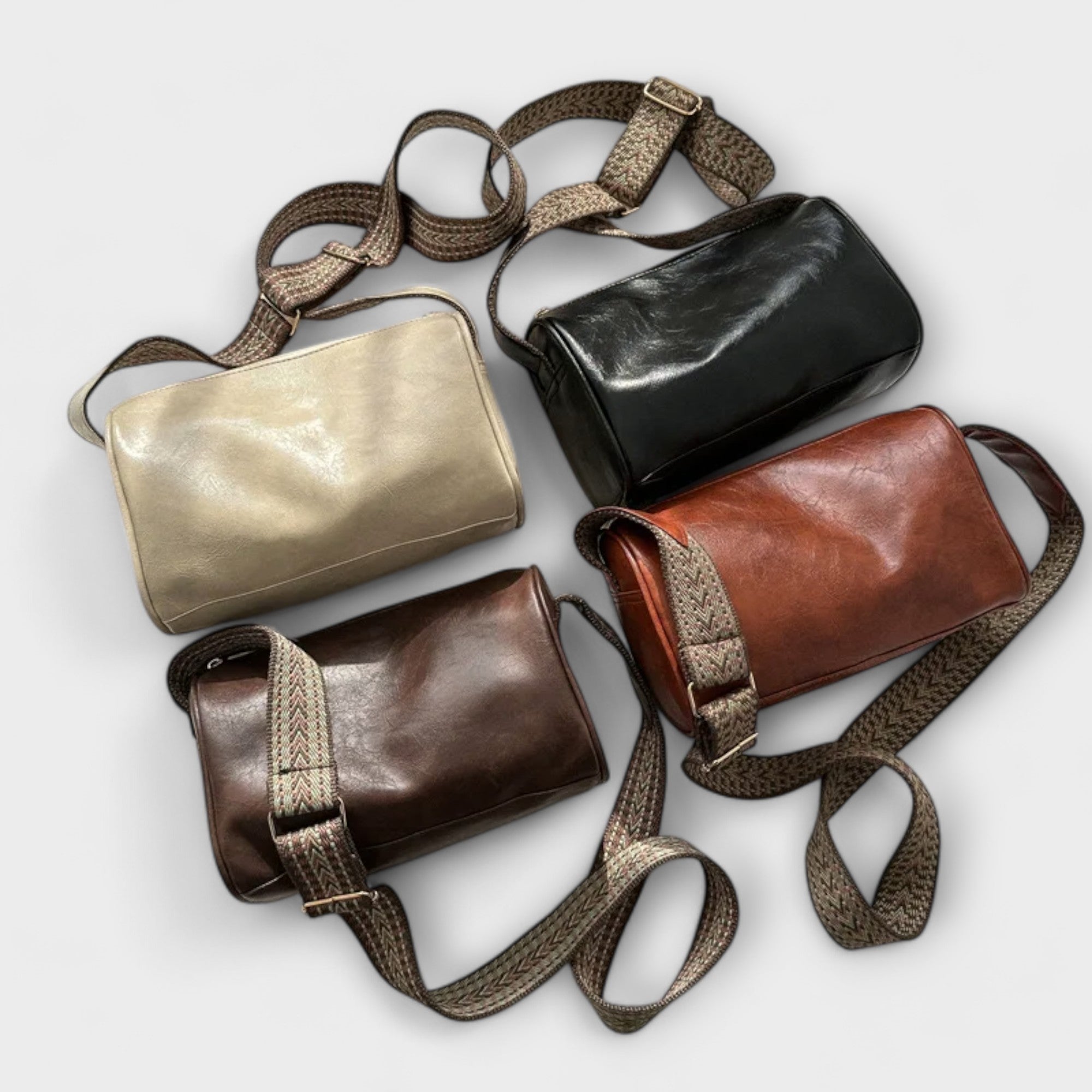 Lora. - Vintage Crossbody Bag