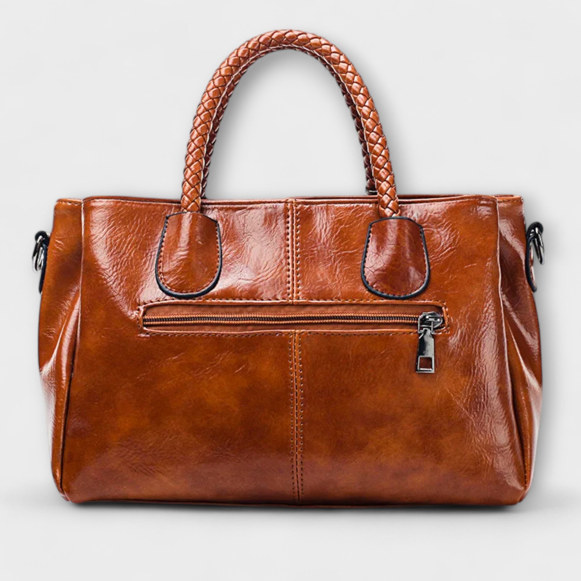 Lora. - Elegant Duffel Bag