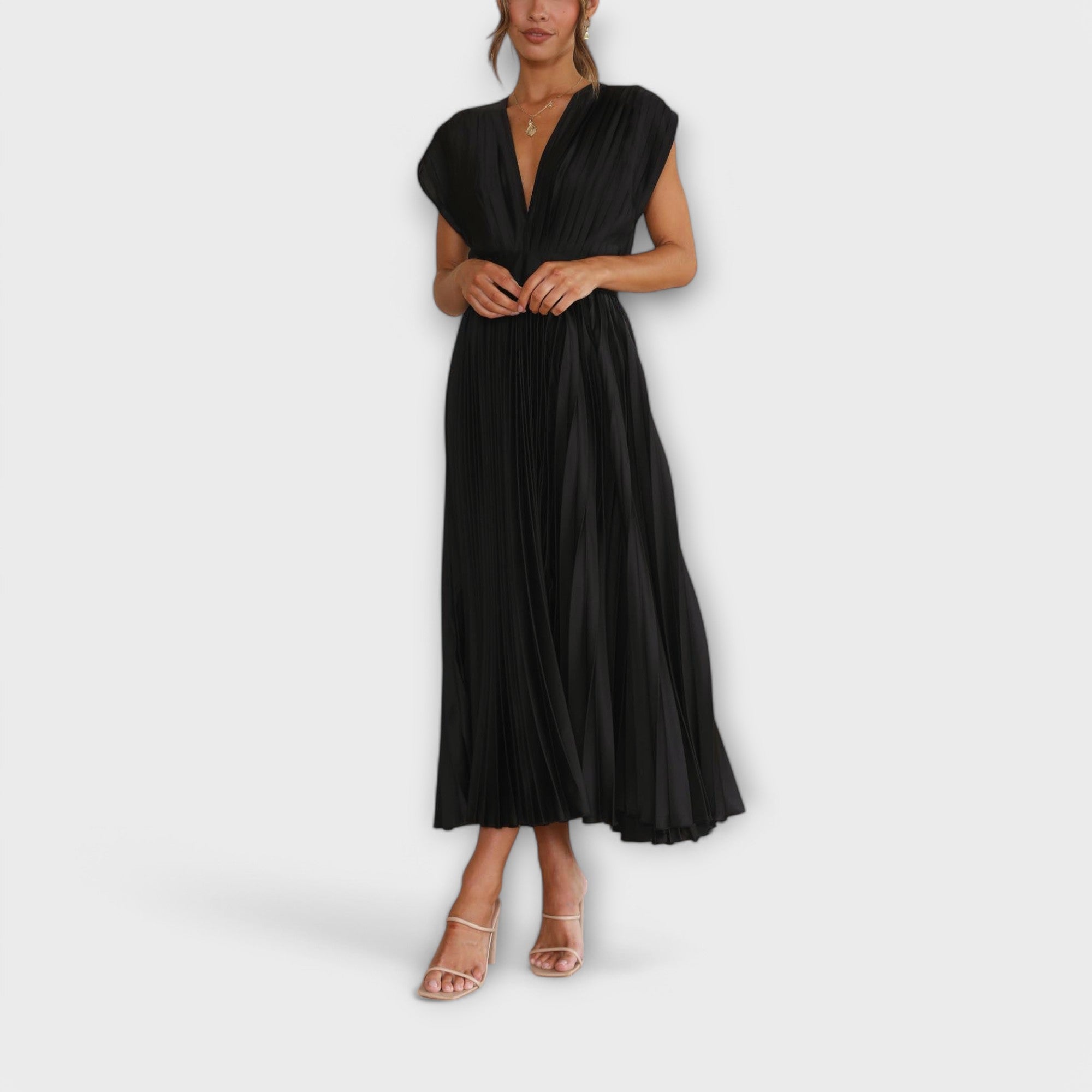 Maria - Stylish Pleated Dress