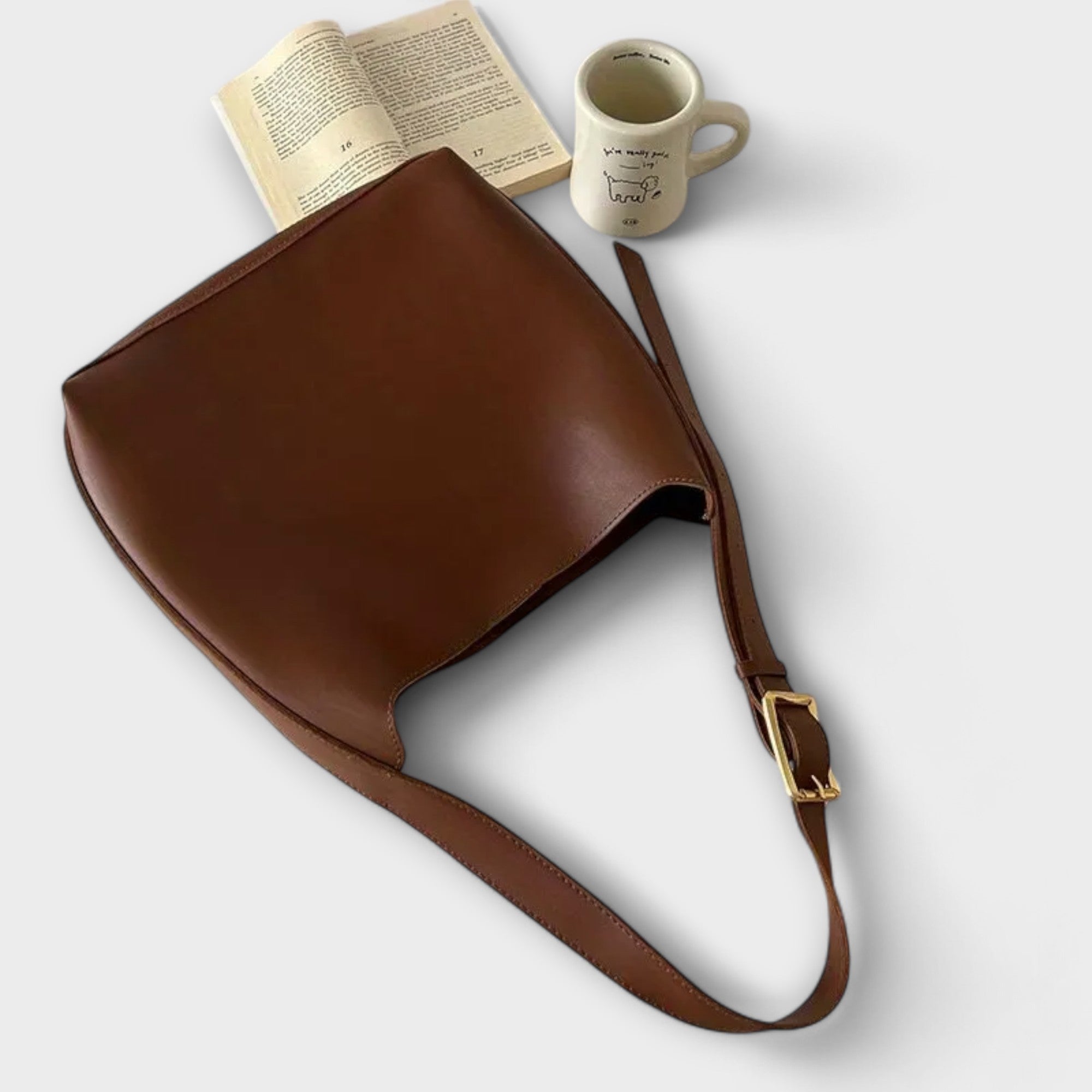Lora. – Elegant Leather Shoulder Bag