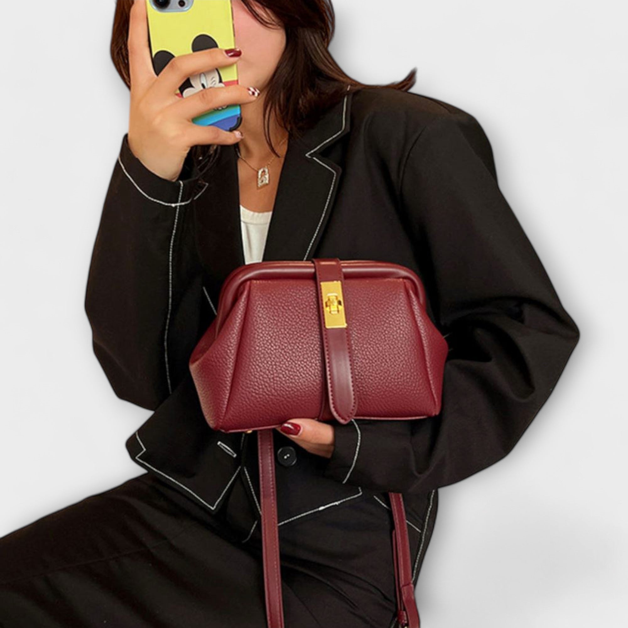 Lora. - Retro Bag