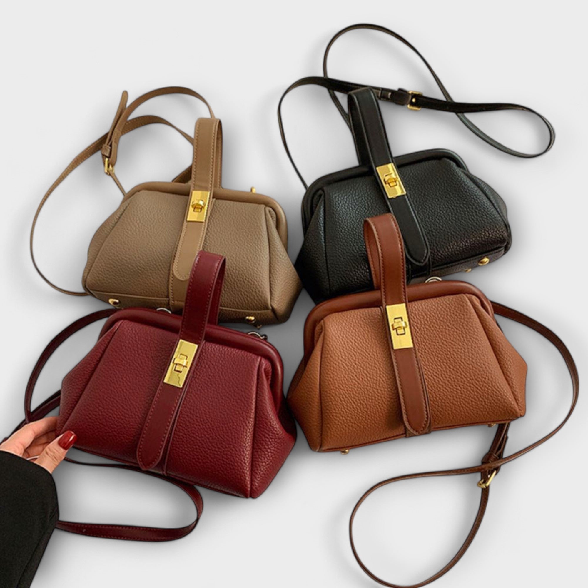Lora. - Retro Bag