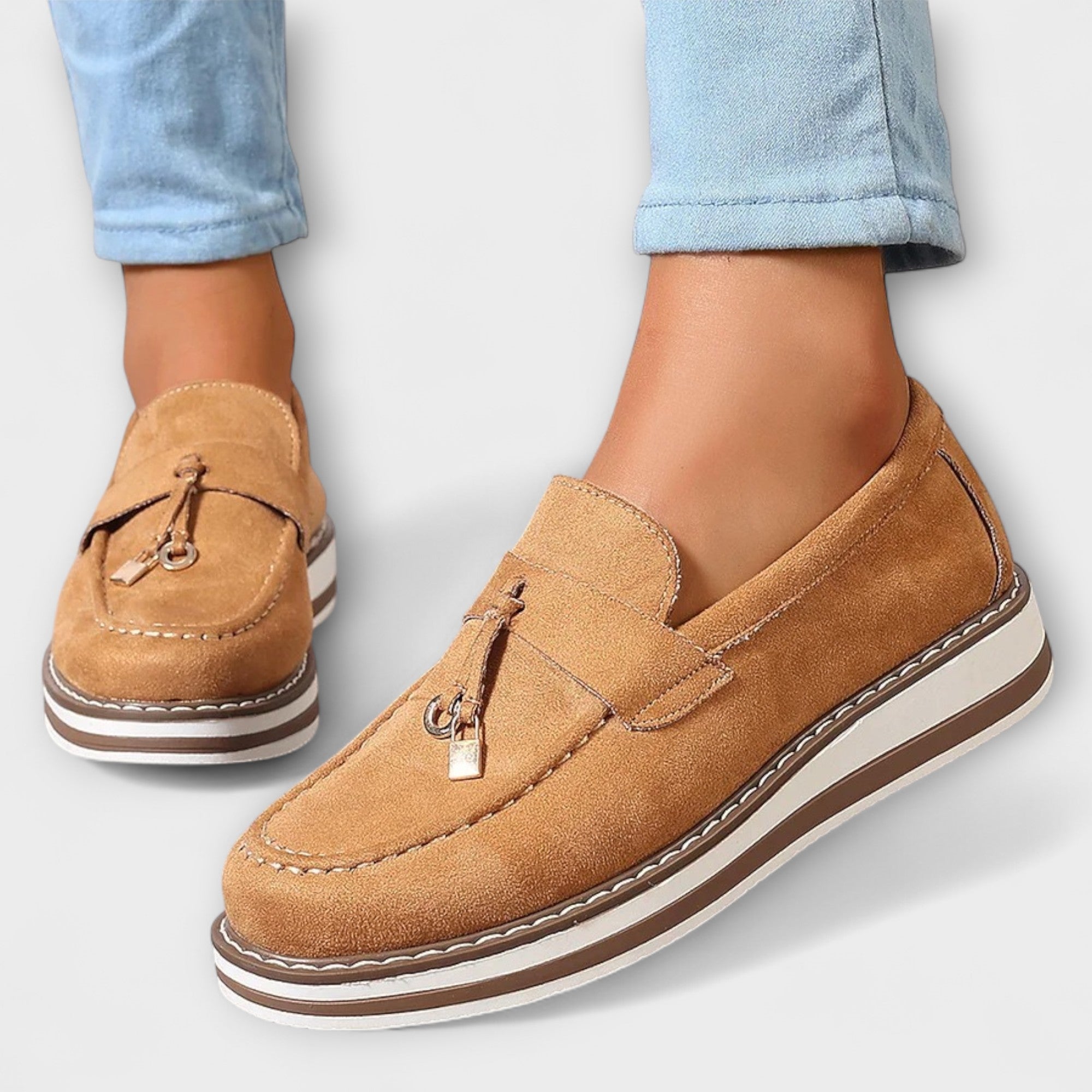 Halo – Casual Slippers with Round Toe