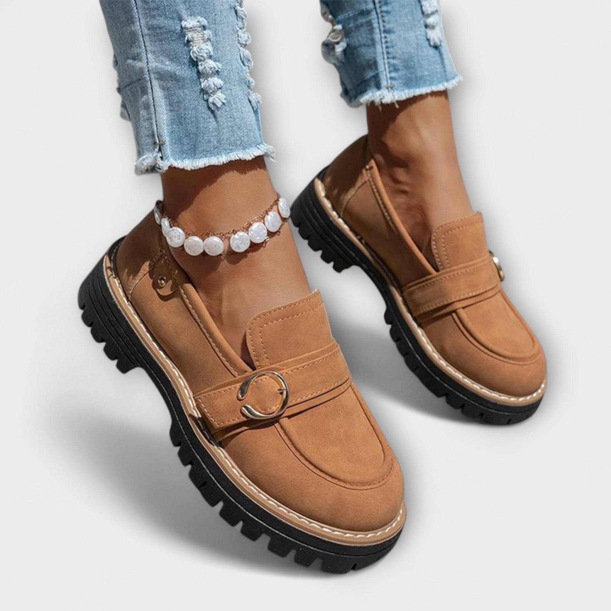 Poet – Casual Slippers with Round Toe