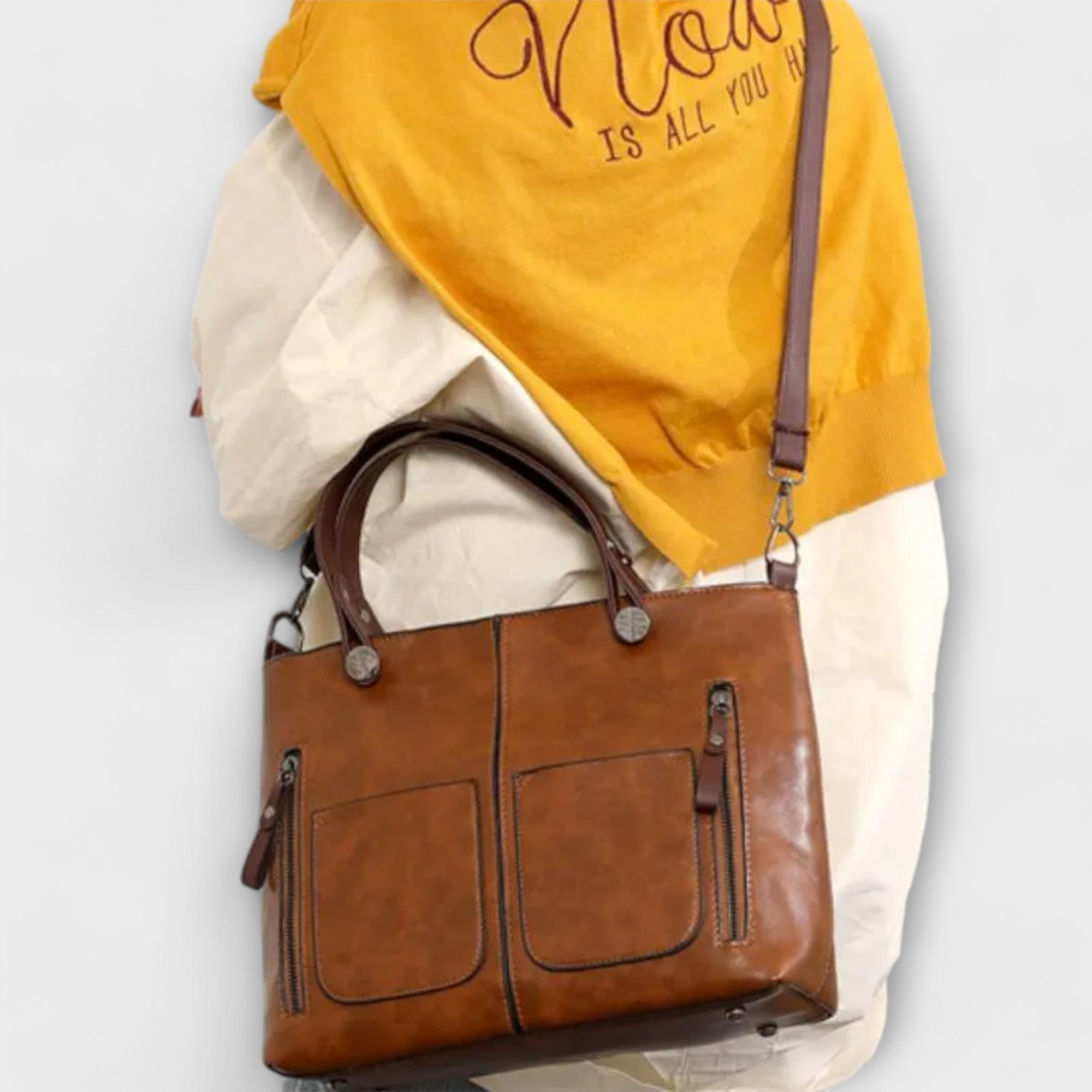 Lora. - Elegant Leather Bag