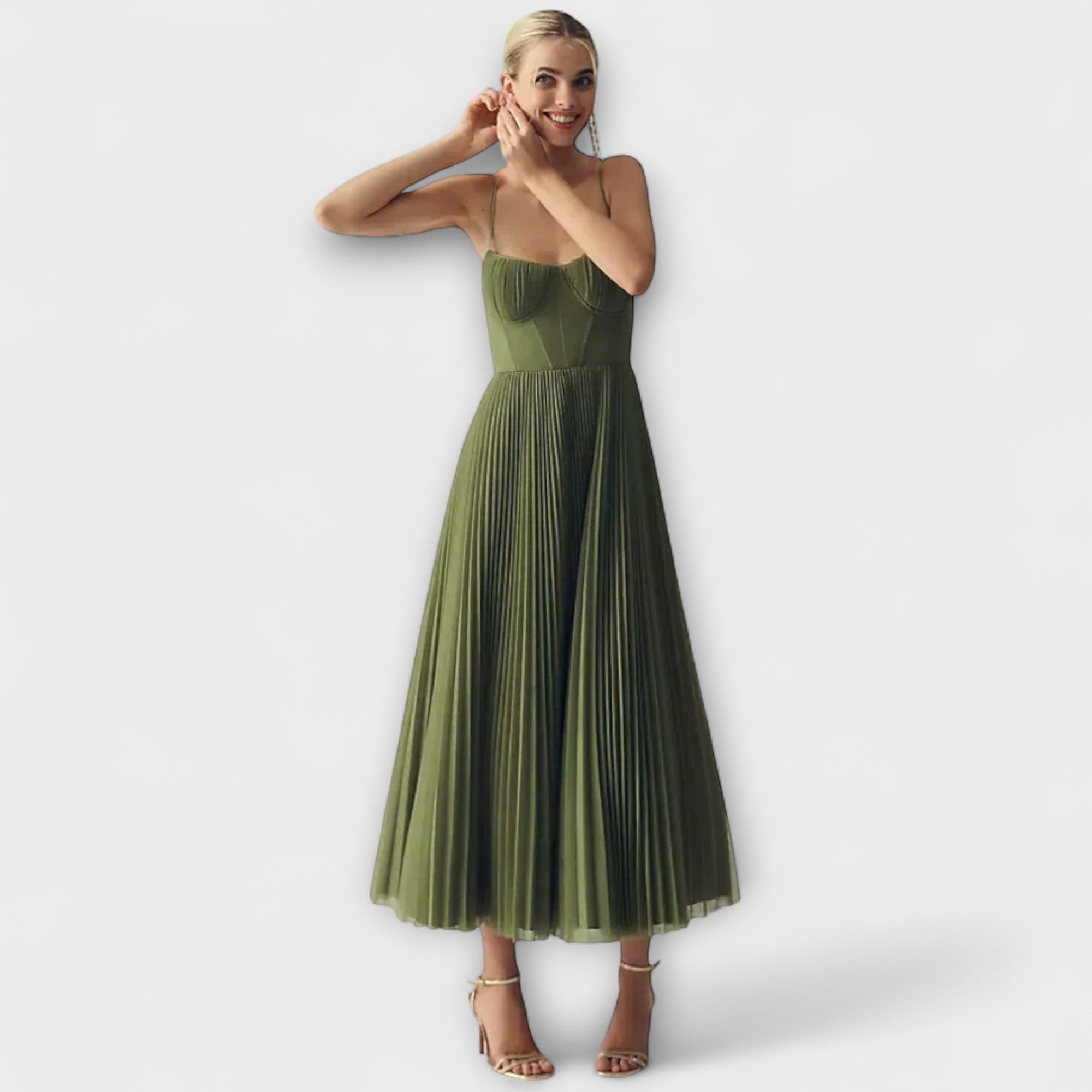 Lucrezia - Elegant Dress with Charm