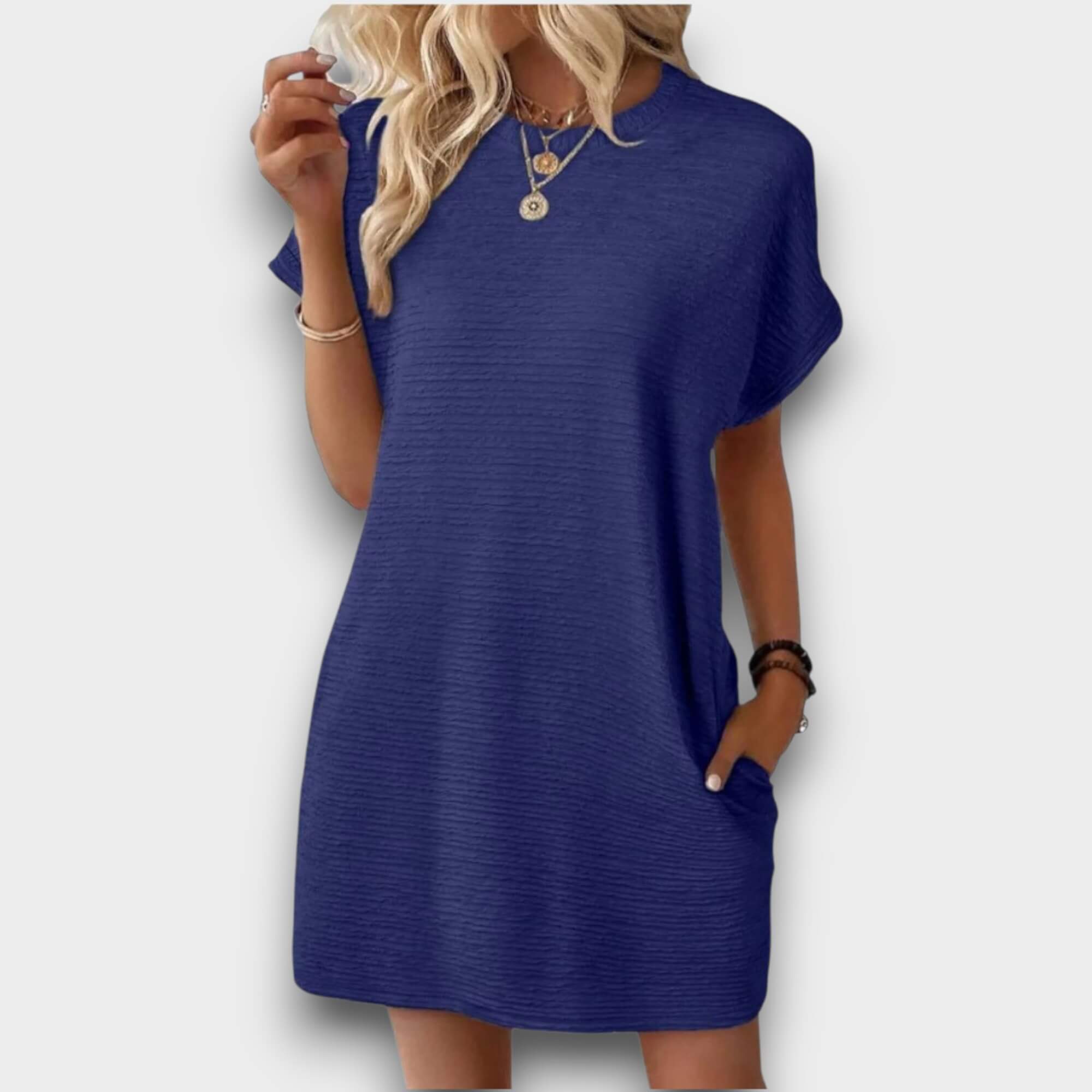 Sienna – Minimalist Round Neck Summer Dress