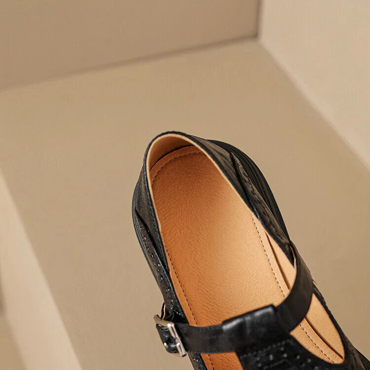 Leather Round Toe Shoes