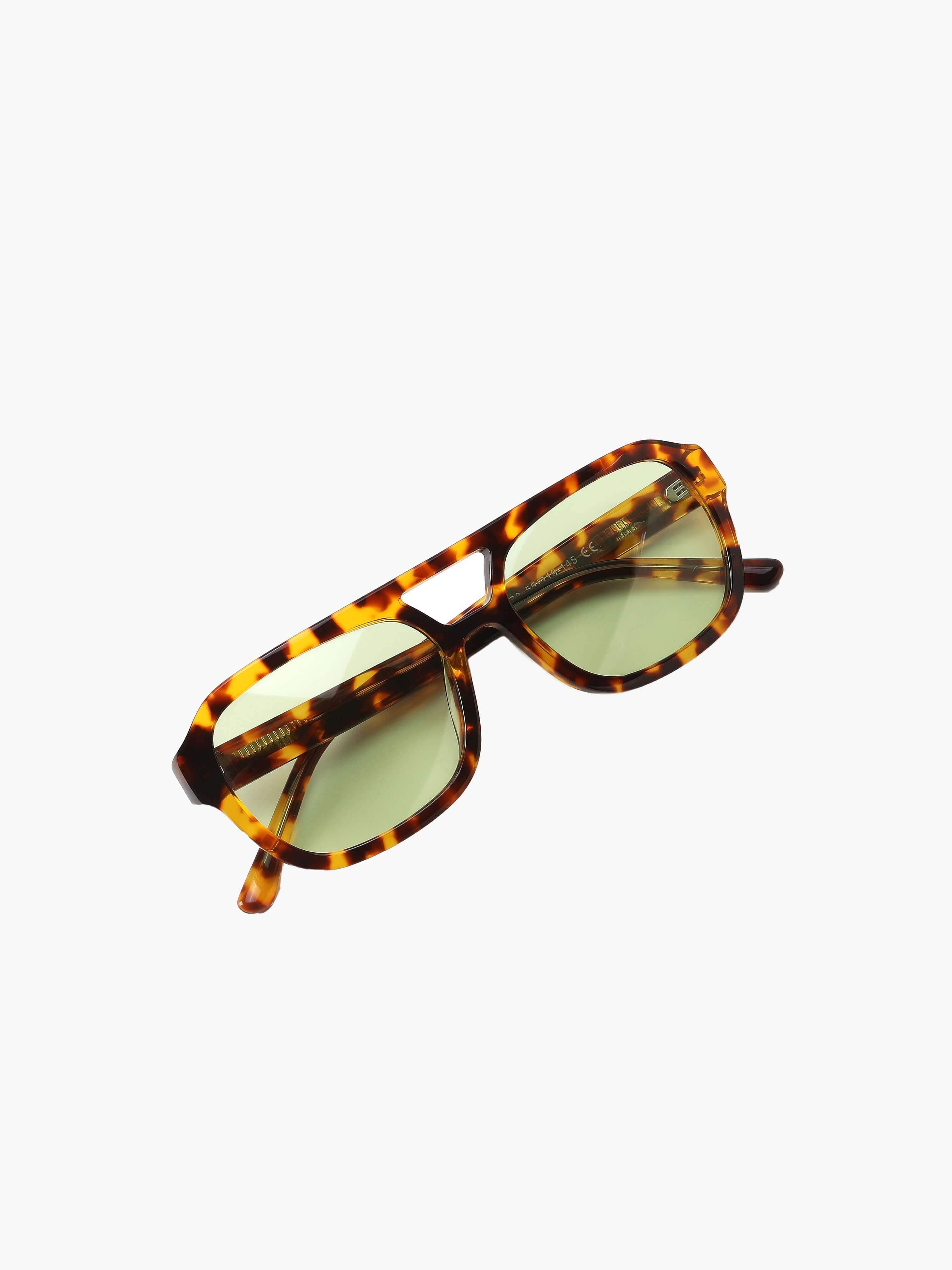 Jaslynn | Elegant Sunglasses