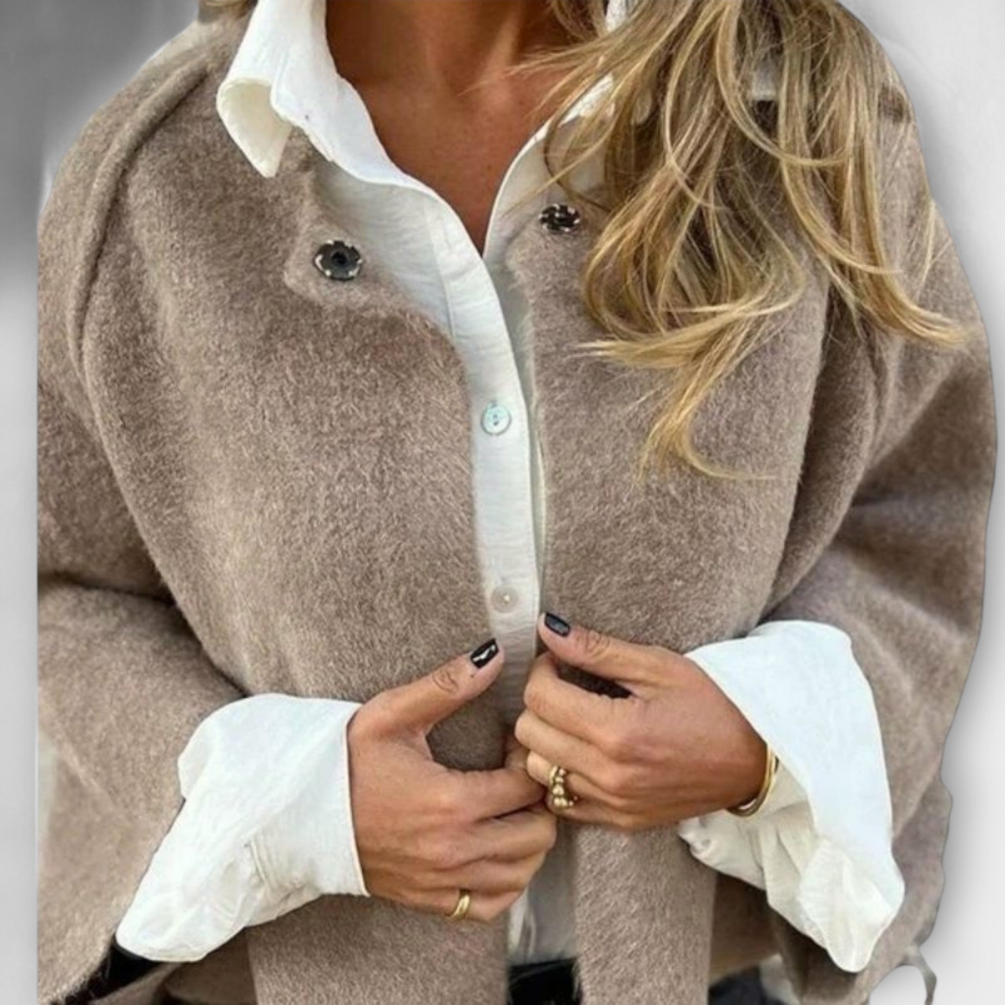 Lena – Elegant Short Wool Jacket with Round Neckline